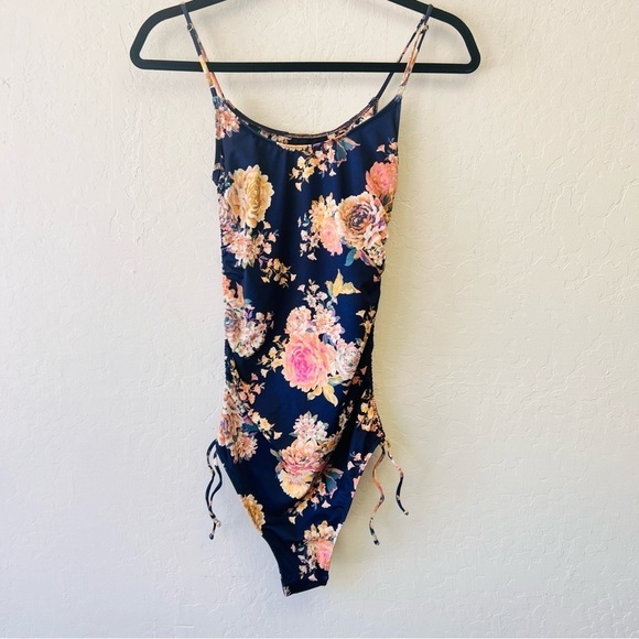 Saint.Maddox Marie Women's One-Piece in Midnight Floral Small - Picture 3 of 8